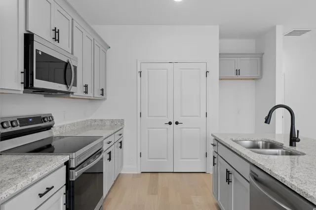 $299,000 | 8787 James Crk Drive, Unit LOT 28, Ooltewah, TN 37363