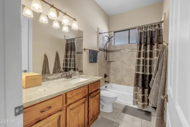 $1,874,000 | 810 West Hidden Valley Drive, Phoenix, AZ 85086