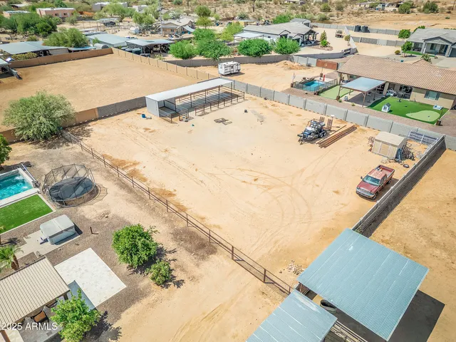 $1,874,000 | 810 West Hidden Valley Drive, Phoenix, AZ 85086