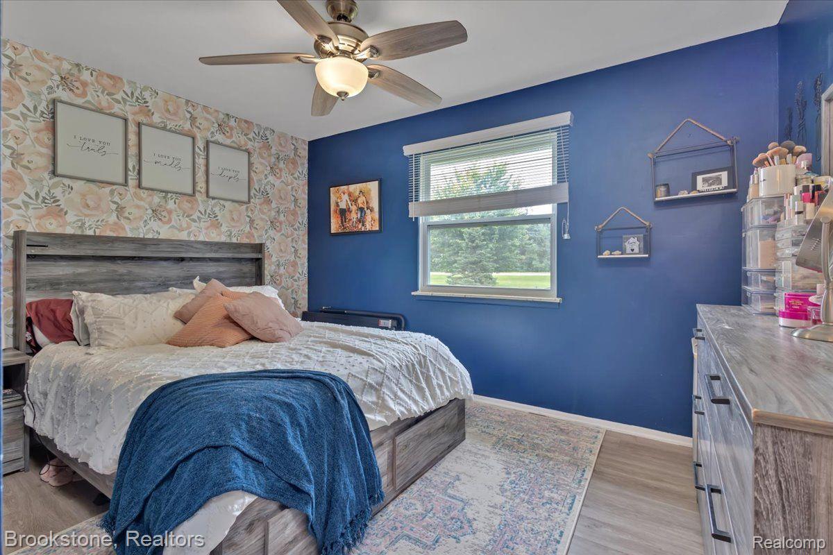 3664 West Genesee Road Lapeer, MI 48446 - Photo 28 of 32 Primary Bedroom