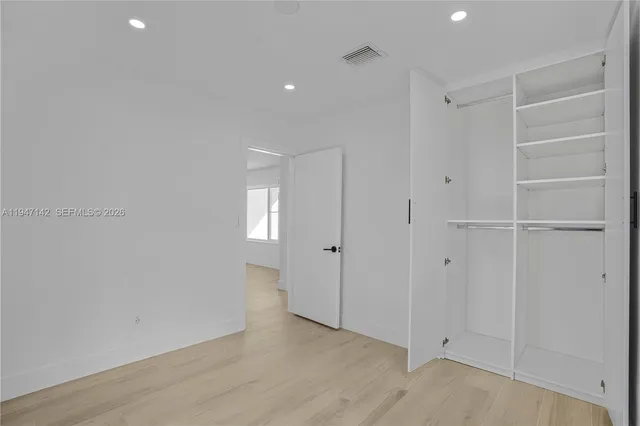 $4,400 | 1116 North 31st Avenue, Hollywood, FL 33021