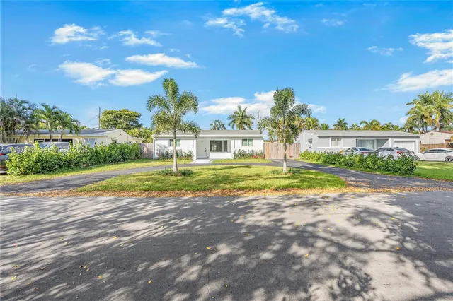 $4,400 | 1116 North 31st Avenue, Hollywood, FL 33021
