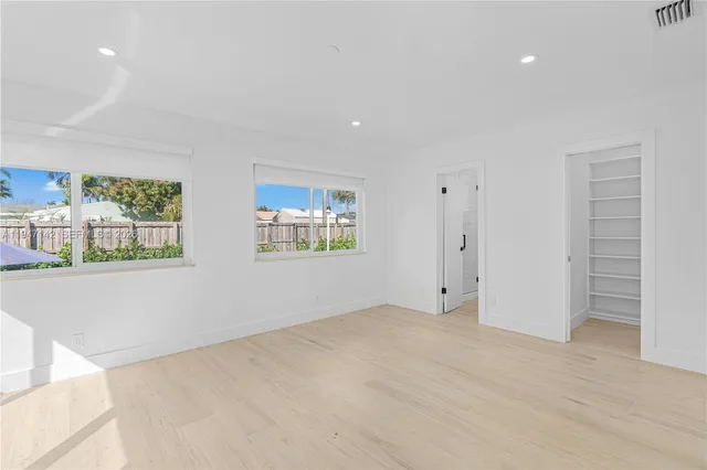 $4,400 | 1116 North 31st Avenue, Hollywood, FL 33021