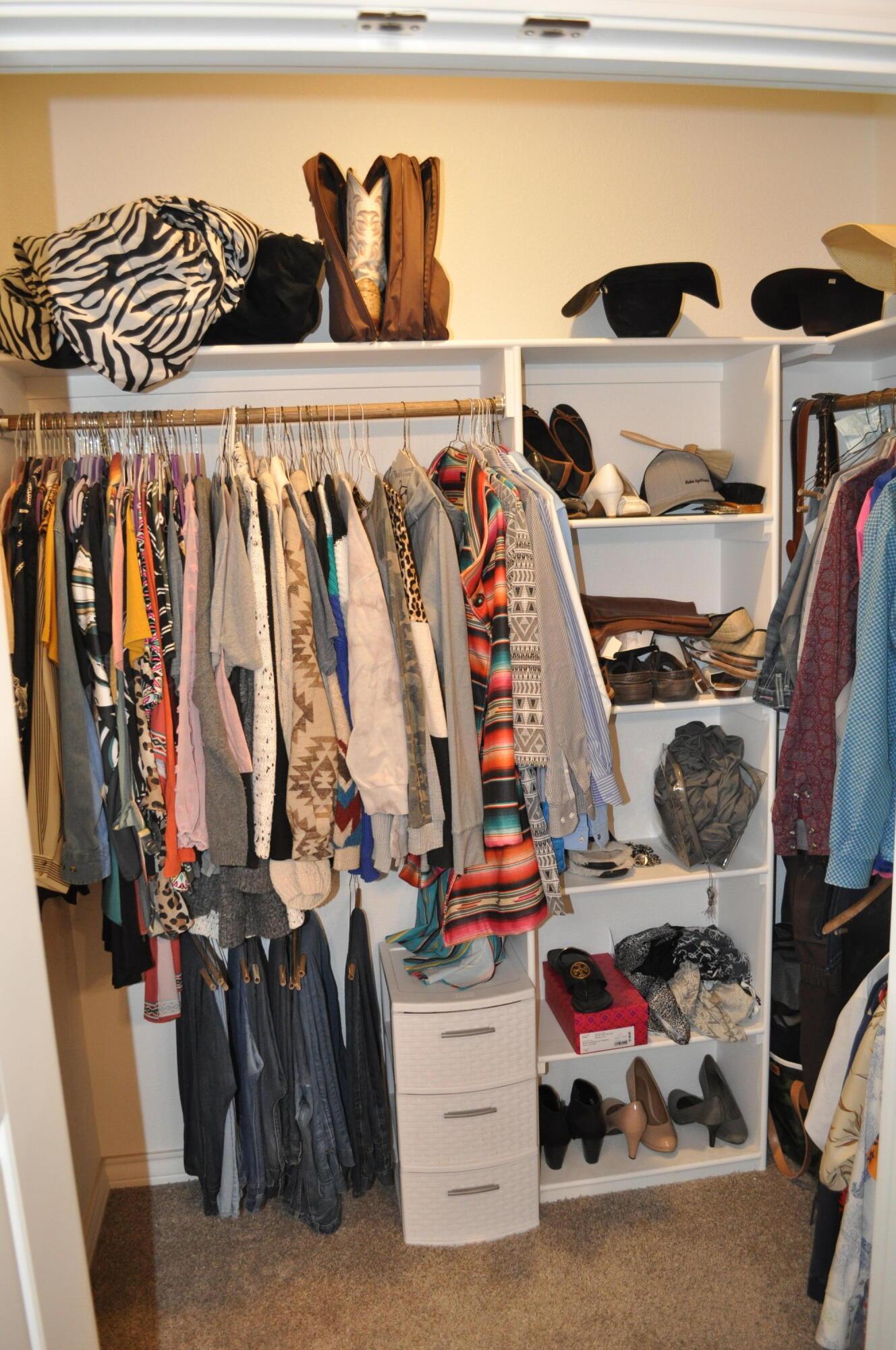 1126 Crosspoint Hereford, TX 79045 - Photo 19 of 27 Master closet