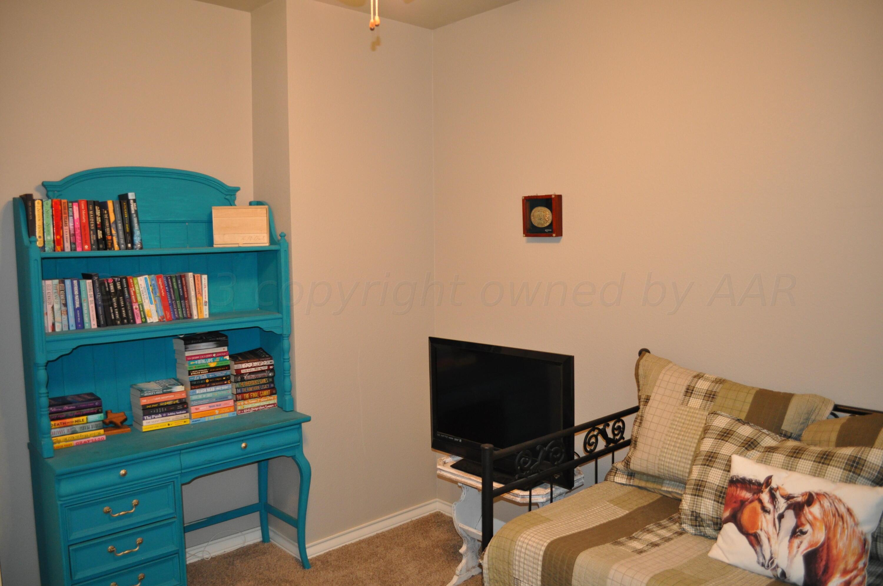 1126 Crosspoint Hereford, TX 79045 - Photo 26 of 27 Bedroom 3