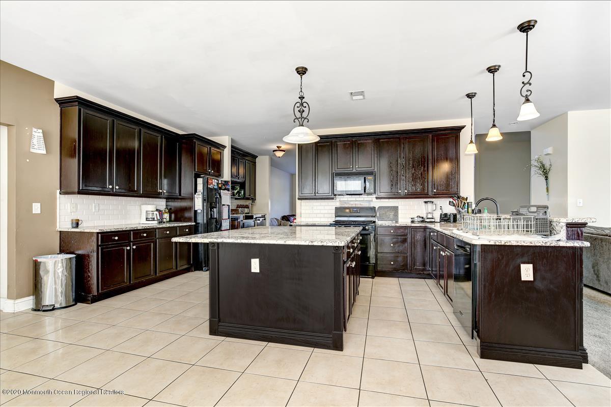 255 Thompson Bridge Road Jackson, NJ 08527 - Photo 11 of 33 255ThompsonBridgeRd_012