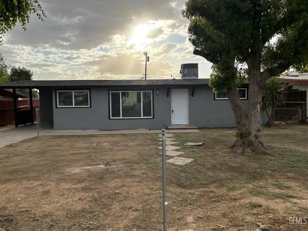 $309,900 | Undisclosed Address, Bakersfield, CA 93306