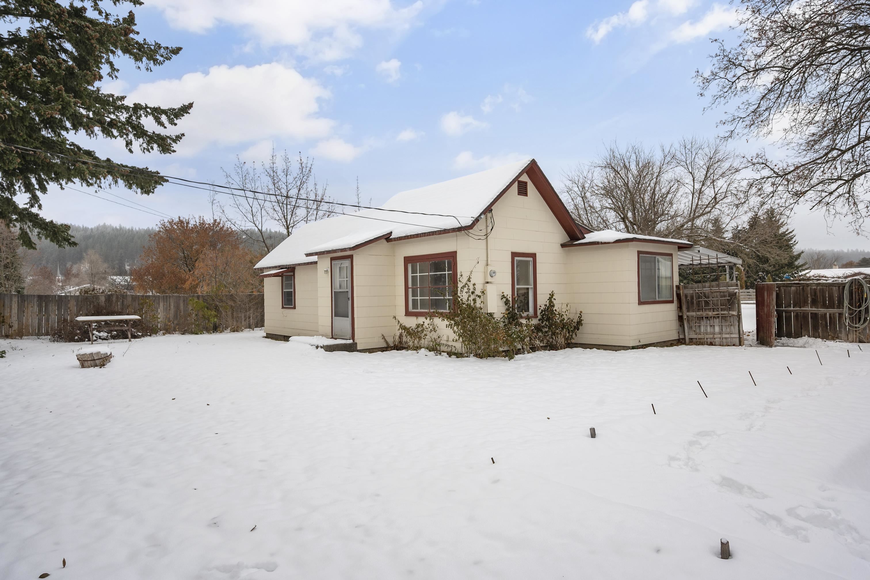 5102 North Evergreen Road Spokane Valley, WA 99216 - Photo 1 of 23 Gallery Image 1