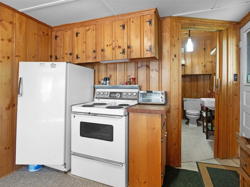 7527 Lake Bluff Road Huron, NY 14590 - Photo 20 of 44