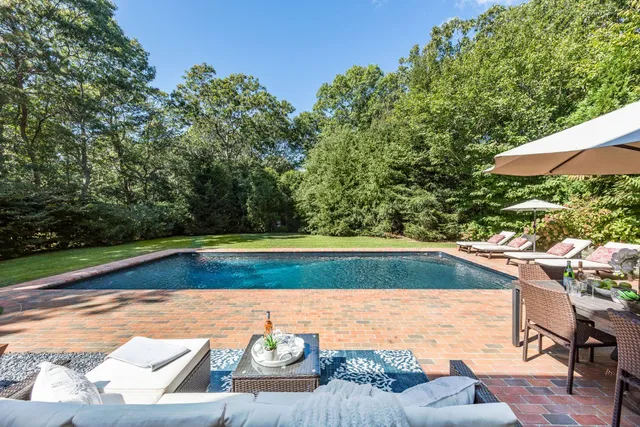 $35,000 | 22 Central Avenue, East Hampton, NY 11937