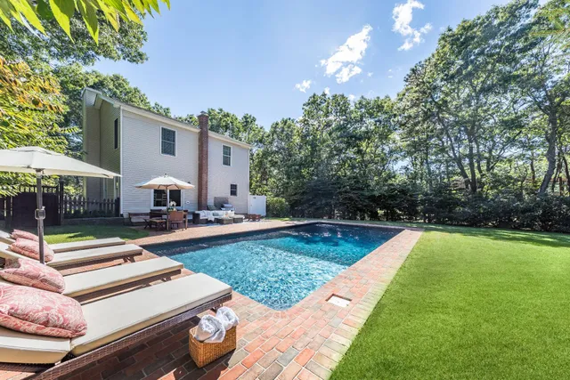 $35,000 | 22 Central Avenue, East Hampton, NY 11937