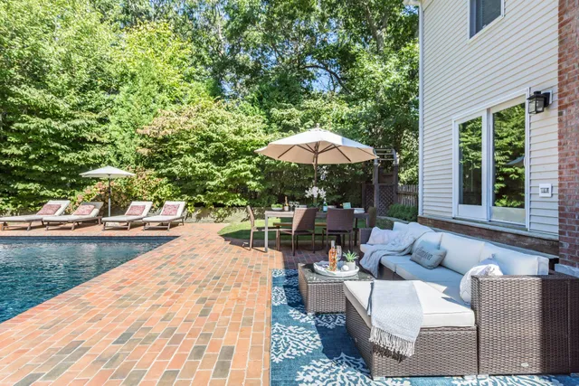 $35,000 | 22 Central Avenue, East Hampton, NY 11937