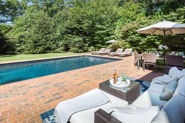 $35,000 | 22 Central Avenue, East Hampton, NY 11937