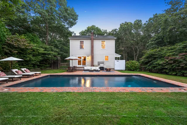 $35,000 | 22 Central Avenue, East Hampton, NY 11937