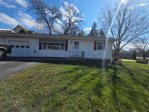 $2,200 | 407 Warner Street, Unit 407, Hampshire, IL 60140