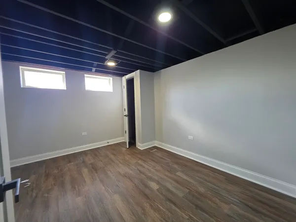 $2,200 | 407 Warner Street, Unit 407, Hampshire, IL 60140