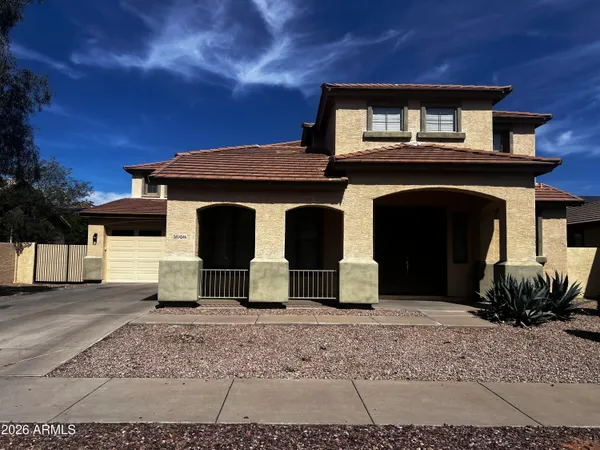 a house view with a outdoor space