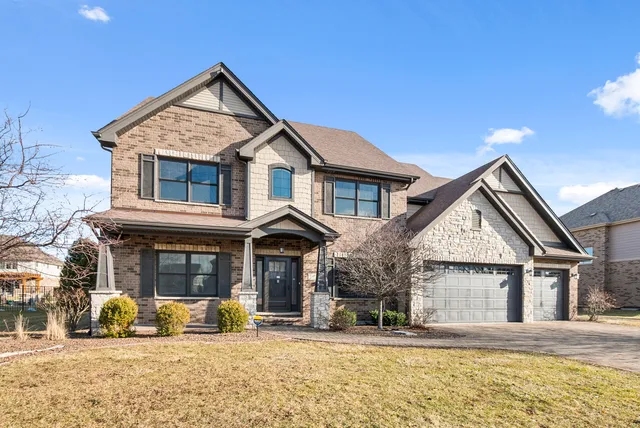 $719,000 | 8485 Stone Creek Boulevard, Frankfort, IL 60423