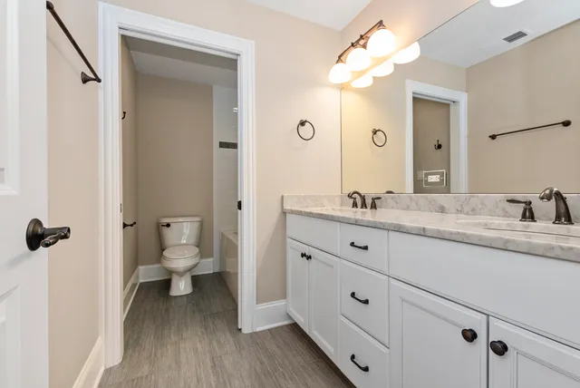 $719,000 | 8485 Stone Creek Boulevard, Frankfort, IL 60423