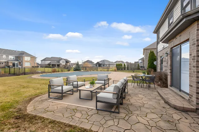 $719,000 | 8485 Stone Creek Boulevard, Frankfort, IL 60423