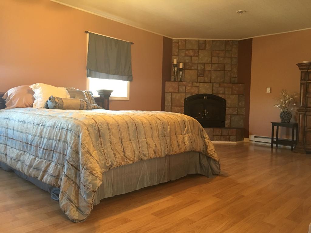 223 Mountain Road Newbury, NH 03255 - Photo 25 of 30 Gallery Image 25
