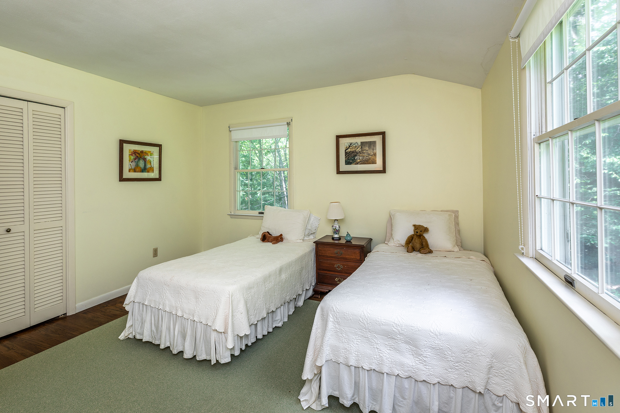 318 Romford Road Washington, CT 06777 - Photo 27 of 34 a bedroom with two beds and a window