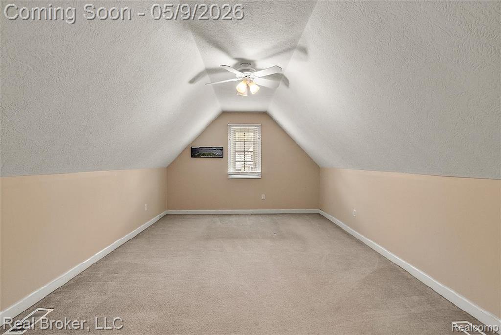 1111 Elk Run Howell, MI 48843 - Photo 31 of 60