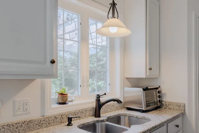 $619,000 | 11 Legacy Lane, Peterborough, NH 03458