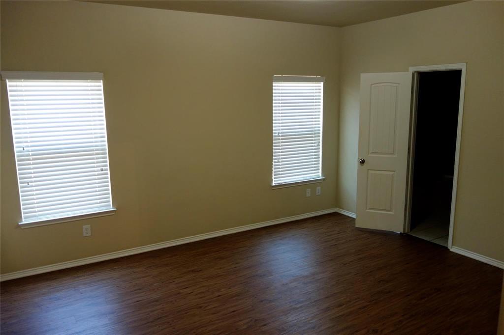 12221 Big Rock Drive Rhome, TX 76078 - Photo 9 of 19