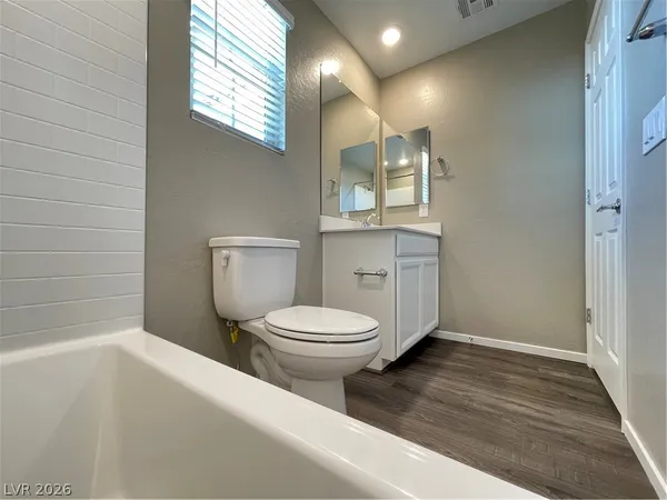 $2,675 | 11978 Tomales Bay Street, Las Vegas, NV 89138