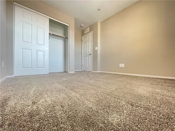 $2,675 | 11978 Tomales Bay Street, Las Vegas, NV 89138