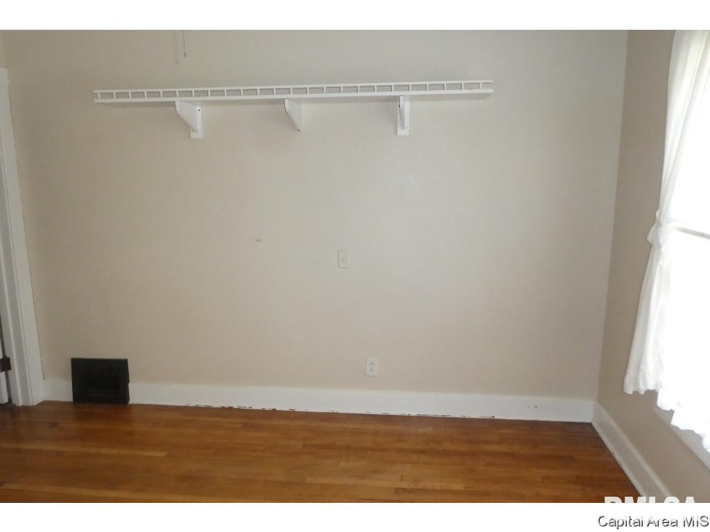 2513 Yale Boulevard Springfield, IL 62703 - Photo 11 of 16 Gallery Image 11