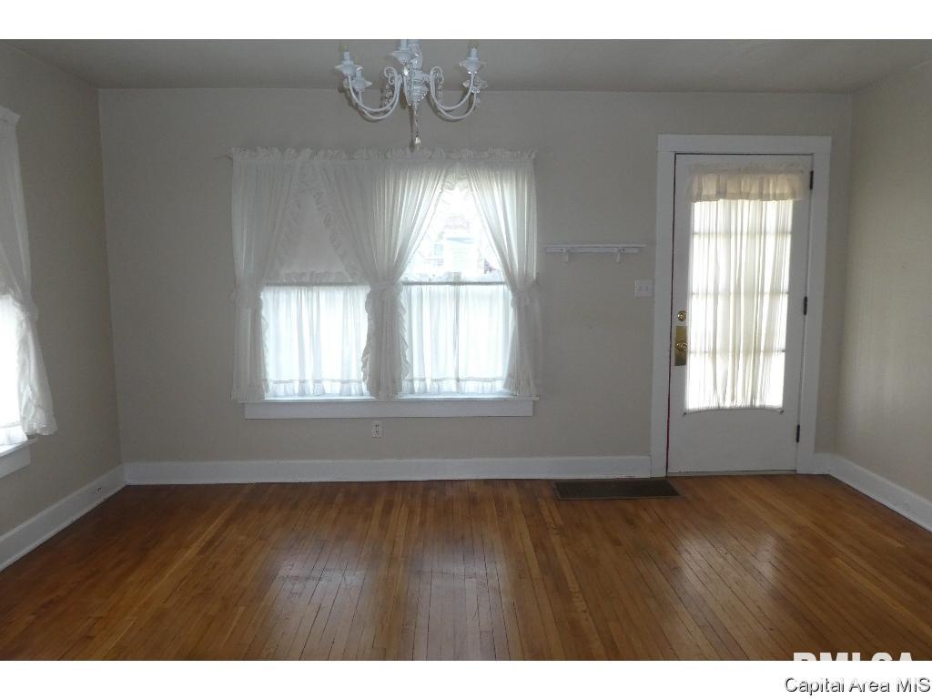 2513 Yale Boulevard Springfield, IL 62703 - Photo 2 of 16 Gallery Image 2