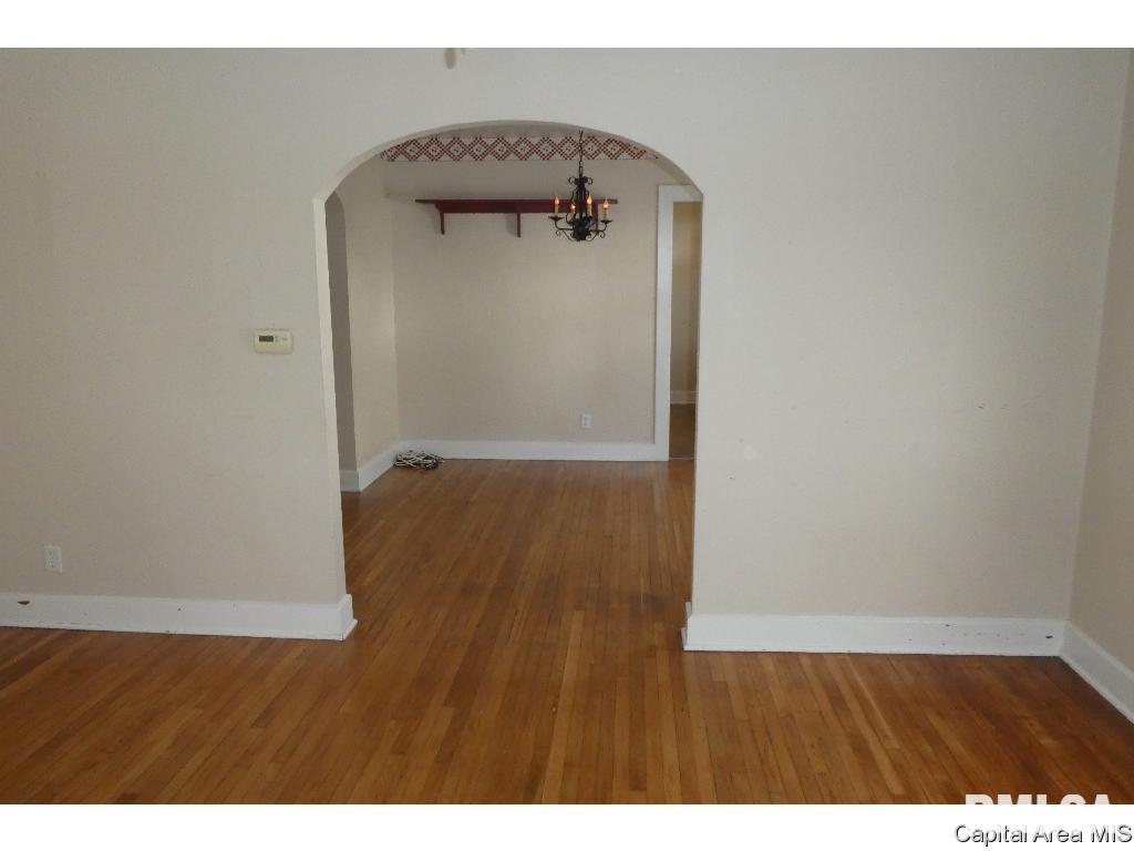 2513 Yale Boulevard Springfield, IL 62703 - Photo 4 of 16 Gallery Image 4