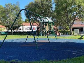 130 East Lee Road Delray Beach, FL 33445 - Photo 24 of 25