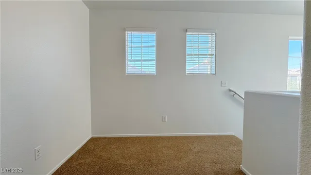 $1,950 | 6176 Windmill Island Avenue, Las Vegas, NV 89139