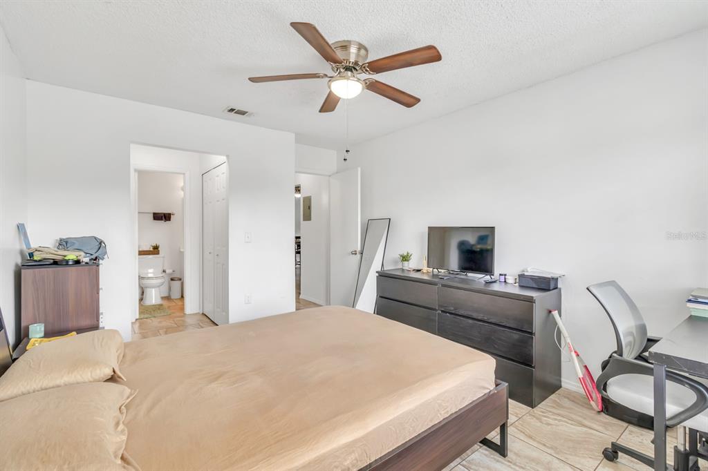 6108 Curry Ford Road, Unit 216 Orlando, FL 32822 - Photo 15 of 21