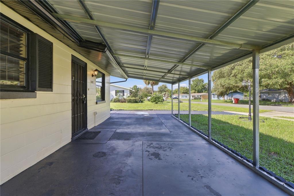 3770 Southwest 147 Lane Road Ocala, FL 34473 - Photo 5 of 49 Gallery Image 5