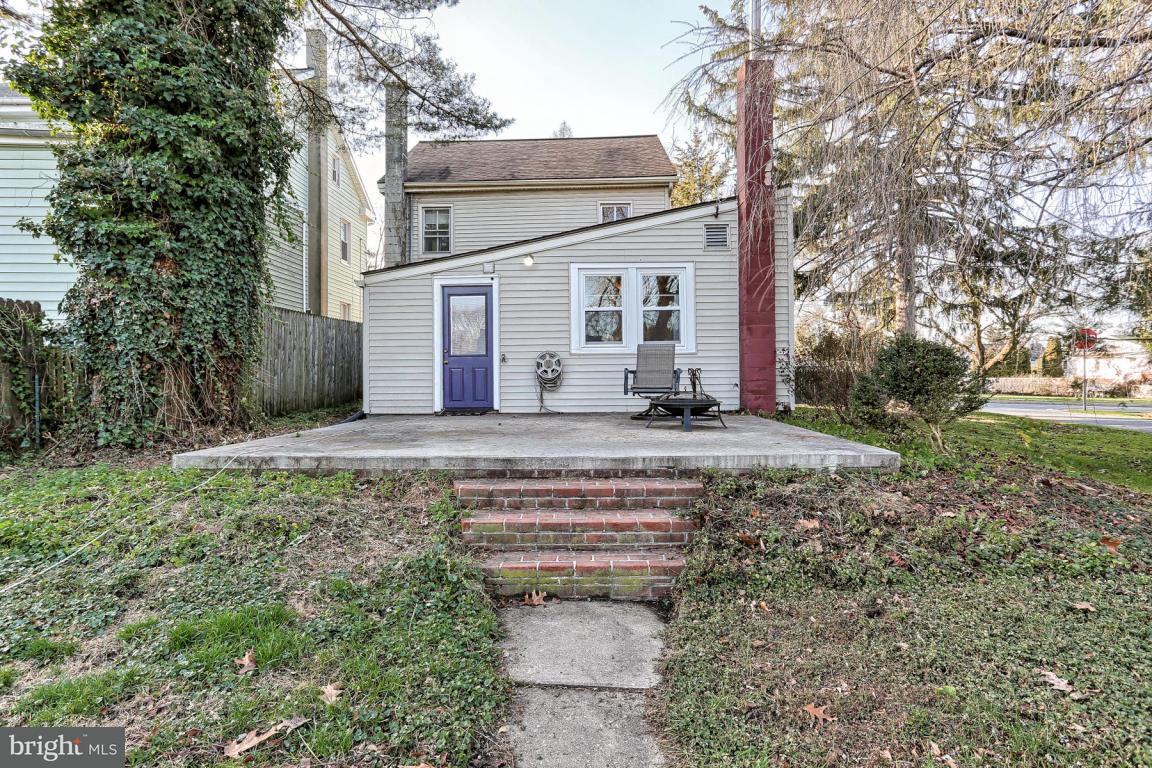 17 South Locust Street Lititz, PA 17543 - Photo 33 of 42