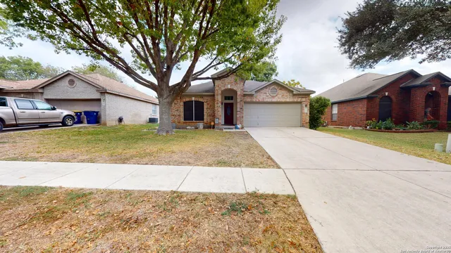 a house view with a outdoor space