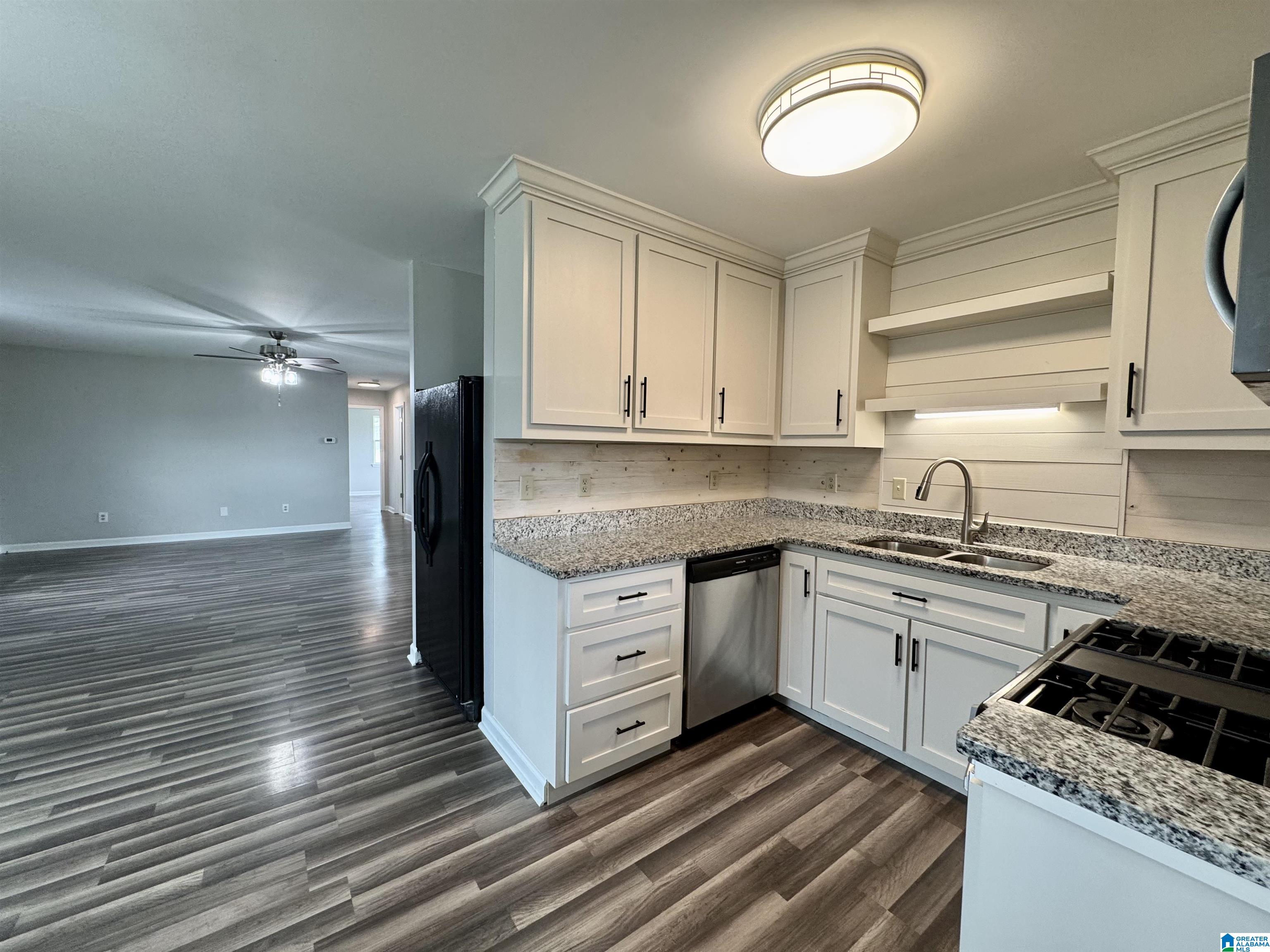110 Justice Road Warrior, AL 35180 - Photo 23 of 50