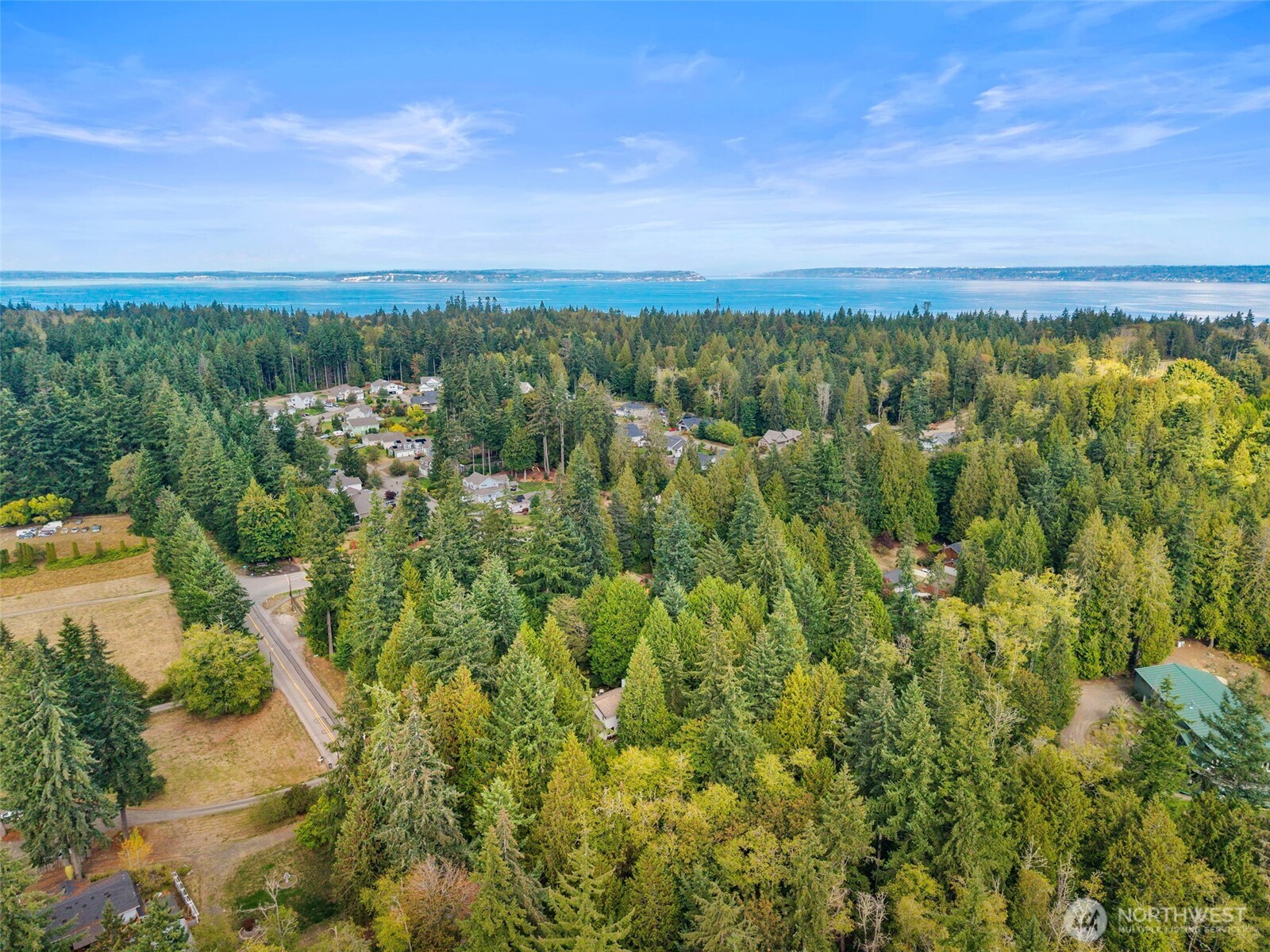 27520 Lindvog Road Northeast Kingston, WA 98346 - Photo 6 of 40 Gallery Image 6
