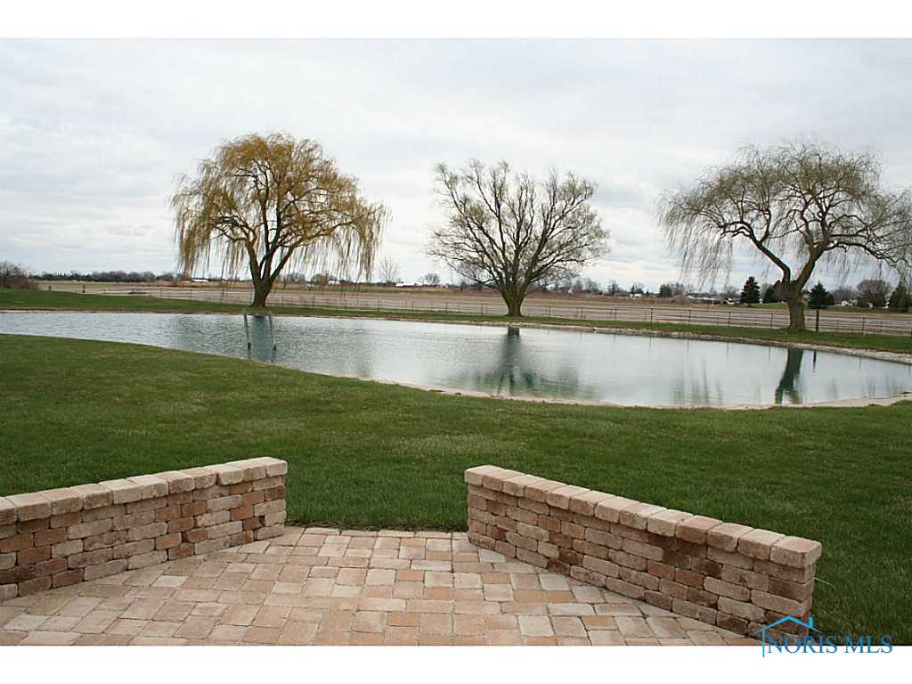 820 North Stadium Road Oregon, OH 43616 - Photo 3 of 20 Gallery Image 3