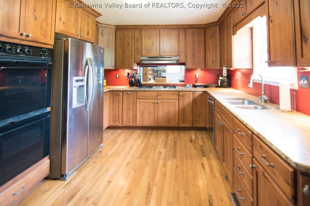 841 Grasslick Ripley, WV 25271 - Photo 4 of 28 Gallery Image 4