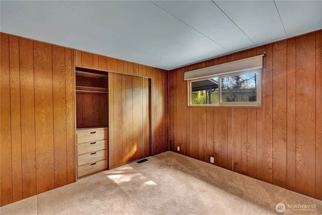 $269,950 | 18425 Northeast 95th Street, Unit 110, Redmond, WA 98052