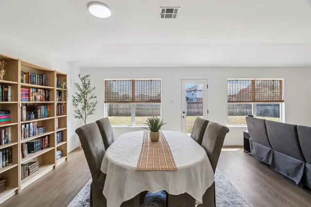 $344,999 | 202 Waterlily Way, Hutto, TX 78634