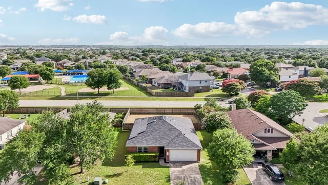 $344,999 | 202 Waterlily Way, Hutto, TX 78634