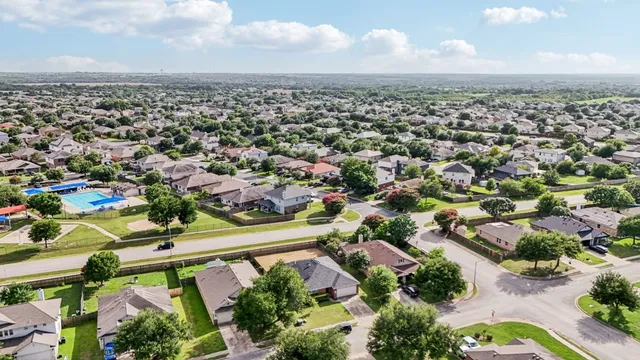 $344,999 | 202 Waterlily Way, Hutto, TX 78634