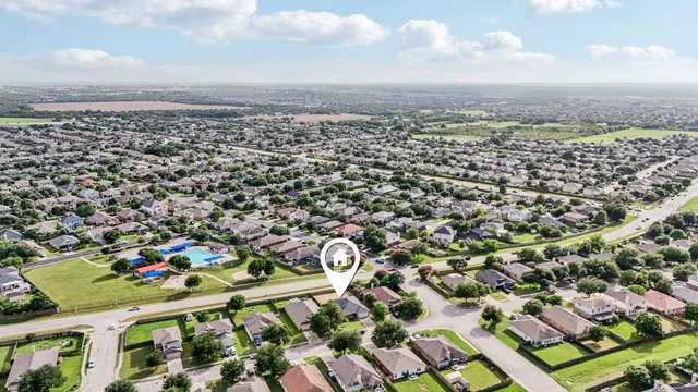 $344,999 | 202 Waterlily Way, Hutto, TX 78634