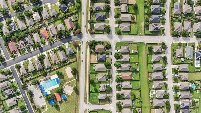 $344,999 | 202 Waterlily Way, Hutto, TX 78634